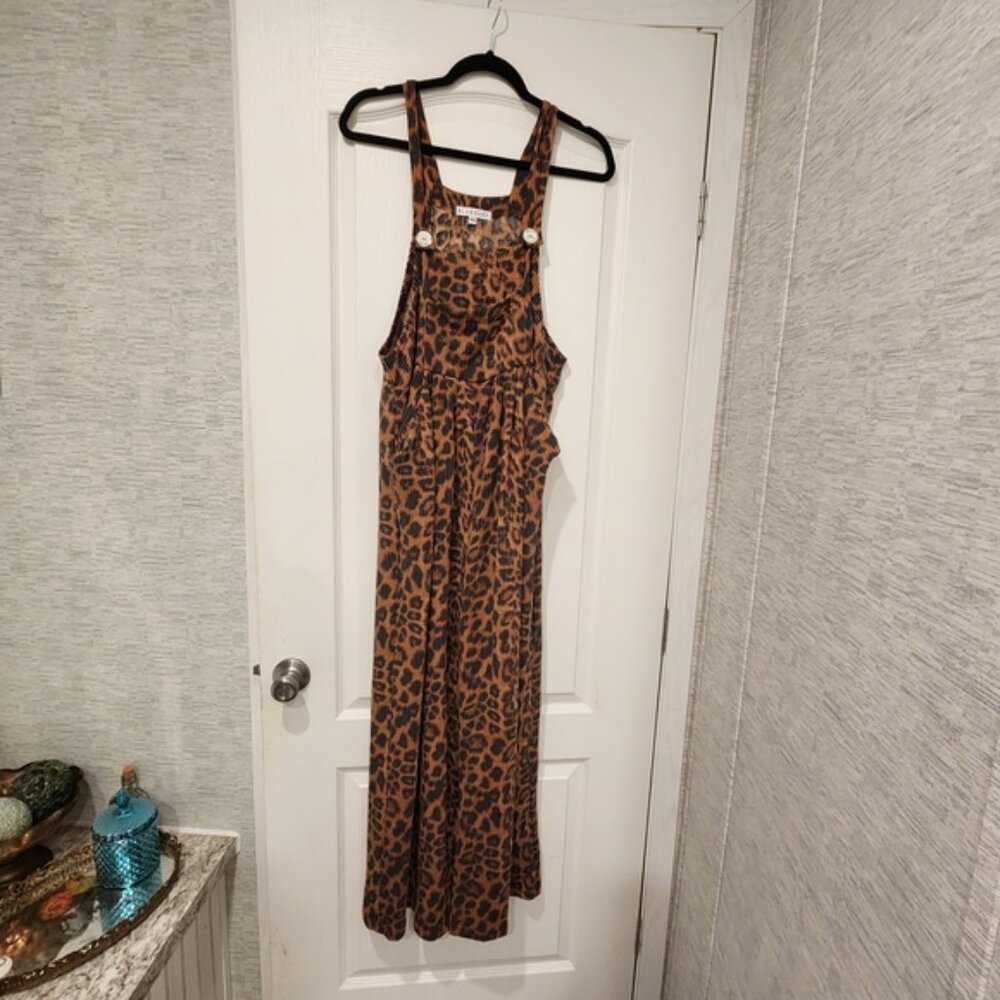 Blakeley Desigms Leopard Print Jumpsuit Size S/M BNWOT